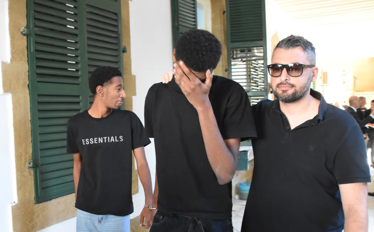 Küçük Kaymaklı’da uyuşturucu operasyonu