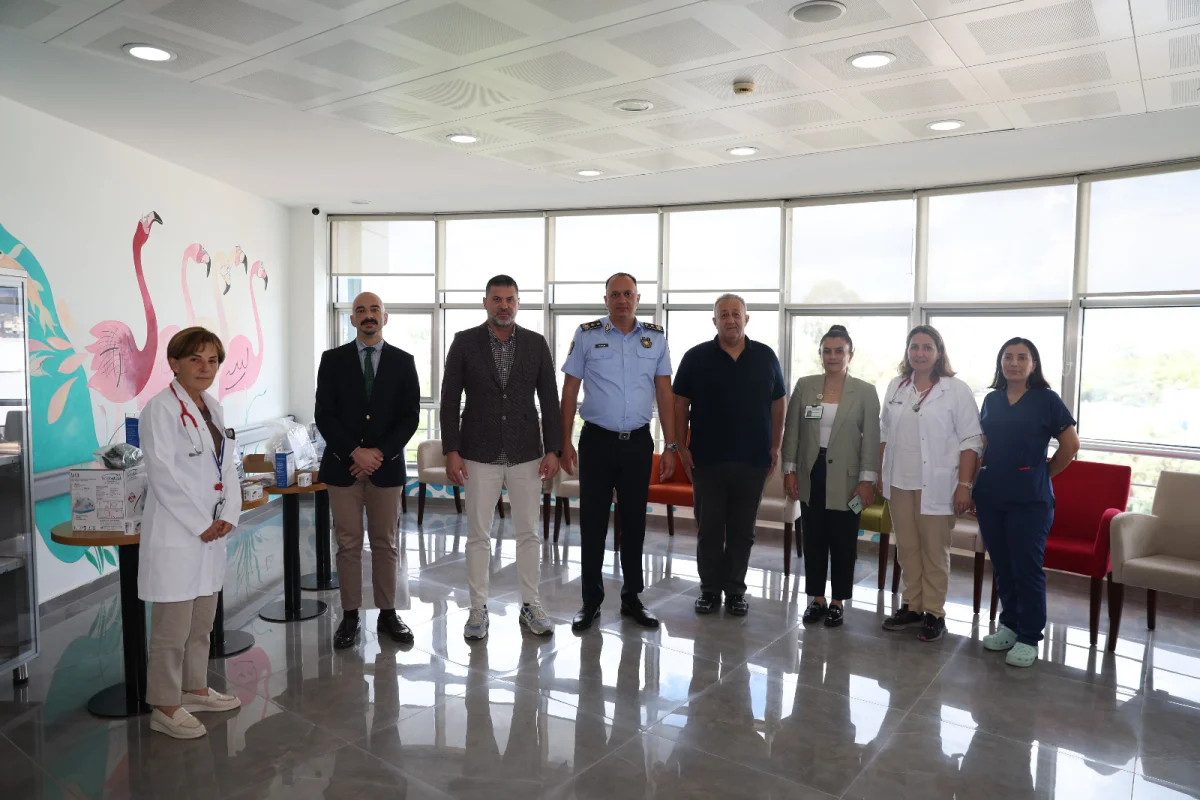 Polis mensuplarından çocuk onkoloji servisine katkı