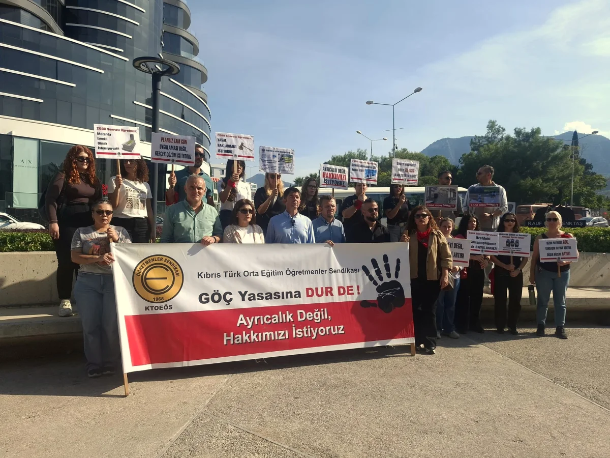 KTOEÖS, Girne ve çevresindeki okullarda öğleden sonra greve gitti